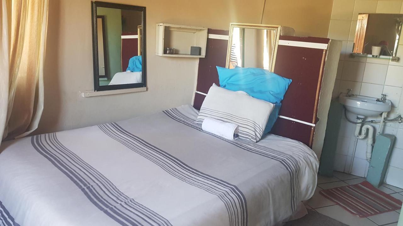 Lejone Chocks Guest House מראה חיצוני תמונה