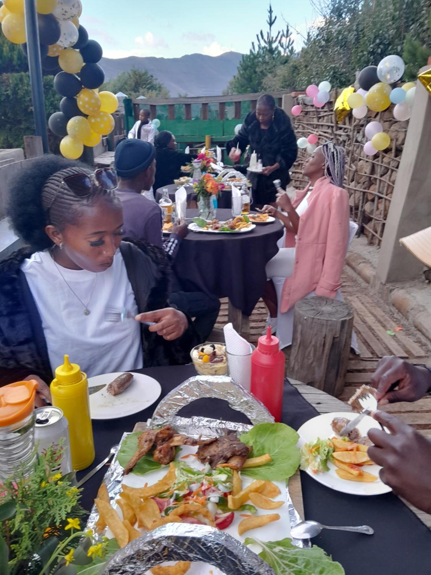 Lejone Chocks Guest House מראה חיצוני תמונה
